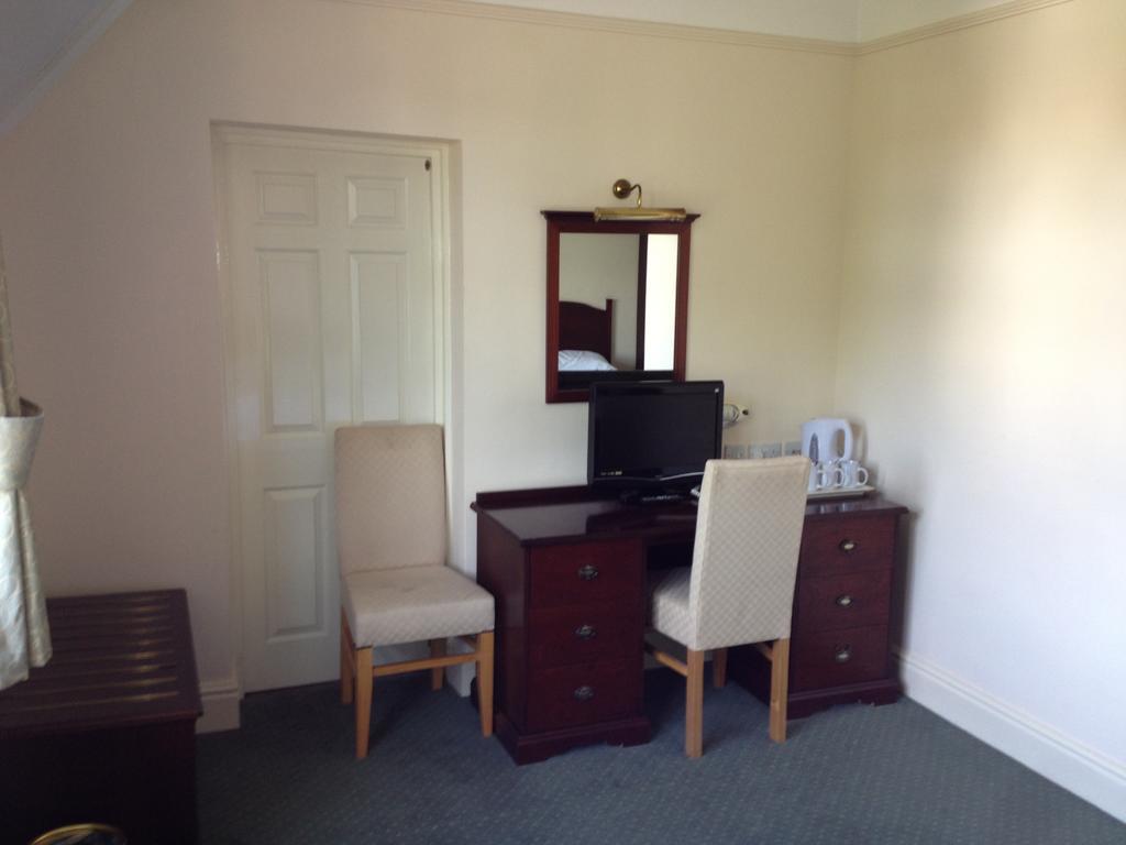Sir Douglas Haig Inn Effingham Habitación foto