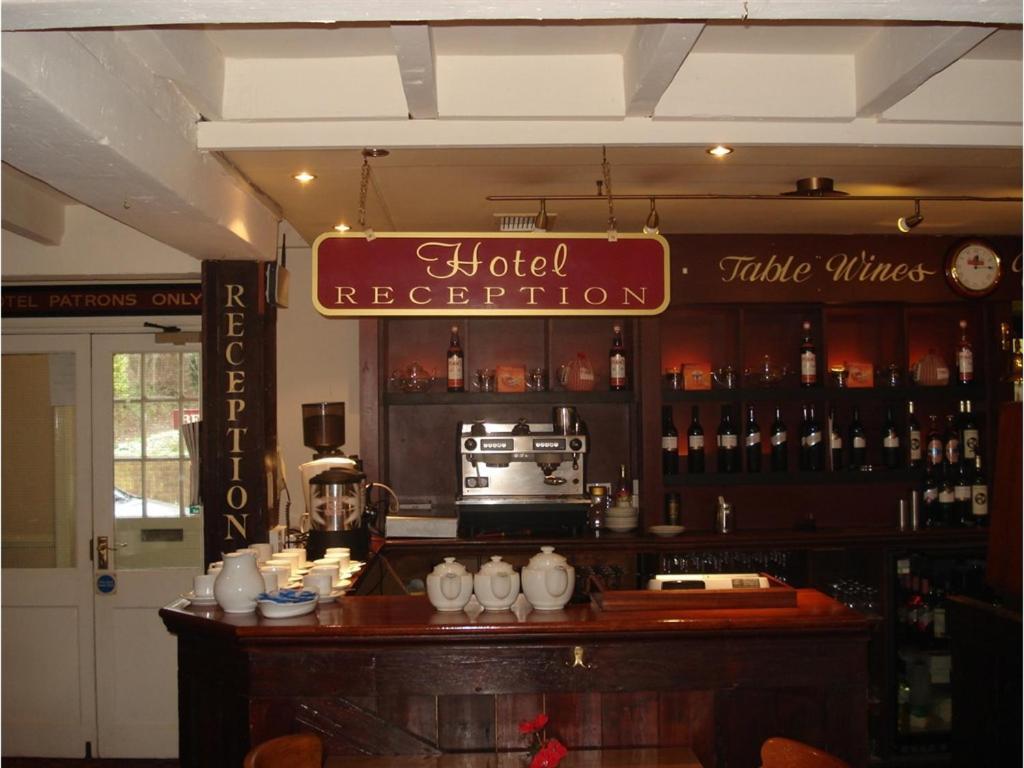 Sir Douglas Haig Inn Effingham Exterior foto